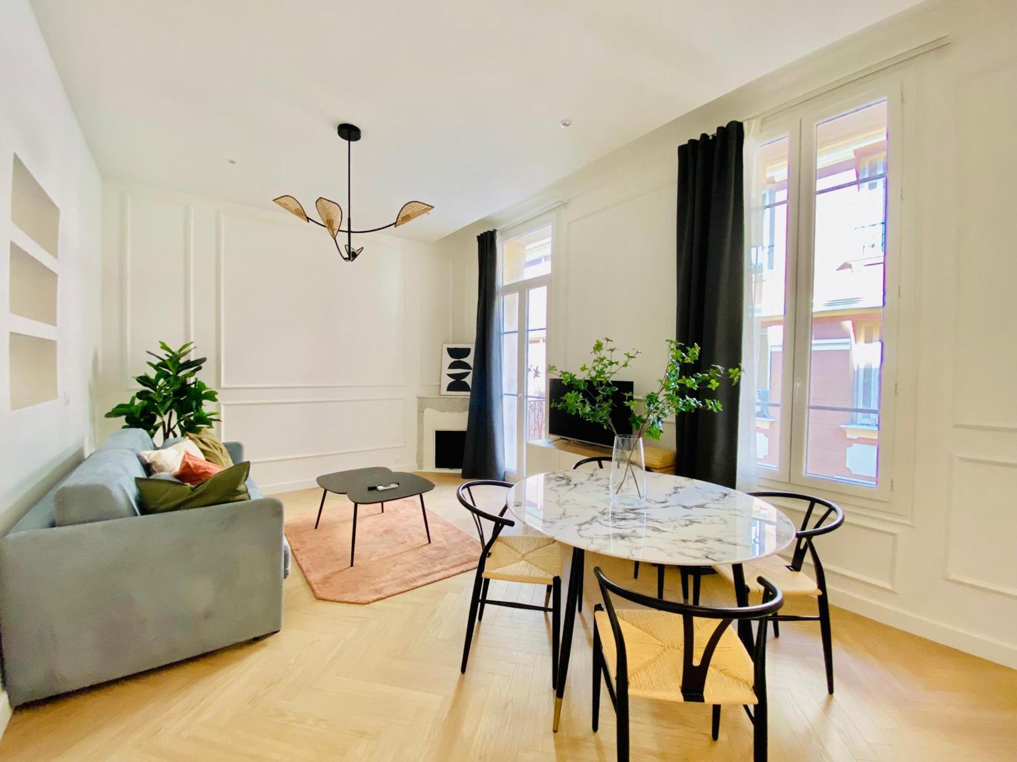 Newly Renovated Apartment With Balcony, Ac, Fiber Internet Monte Carlo Dış mekan fotoğraf