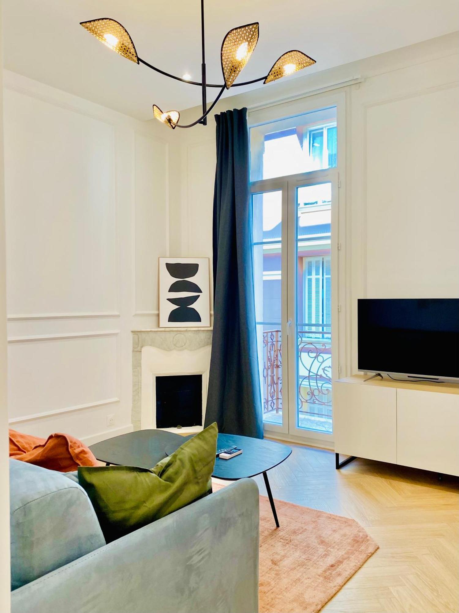 Newly Renovated Apartment With Balcony, Ac, Fiber Internet Monte Carlo Dış mekan fotoğraf